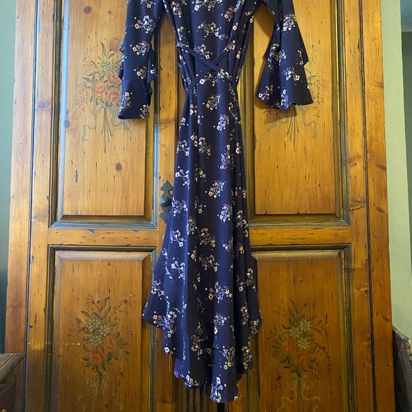 Wrap maxi dress NWOT🏷 - Picture 6 of 11